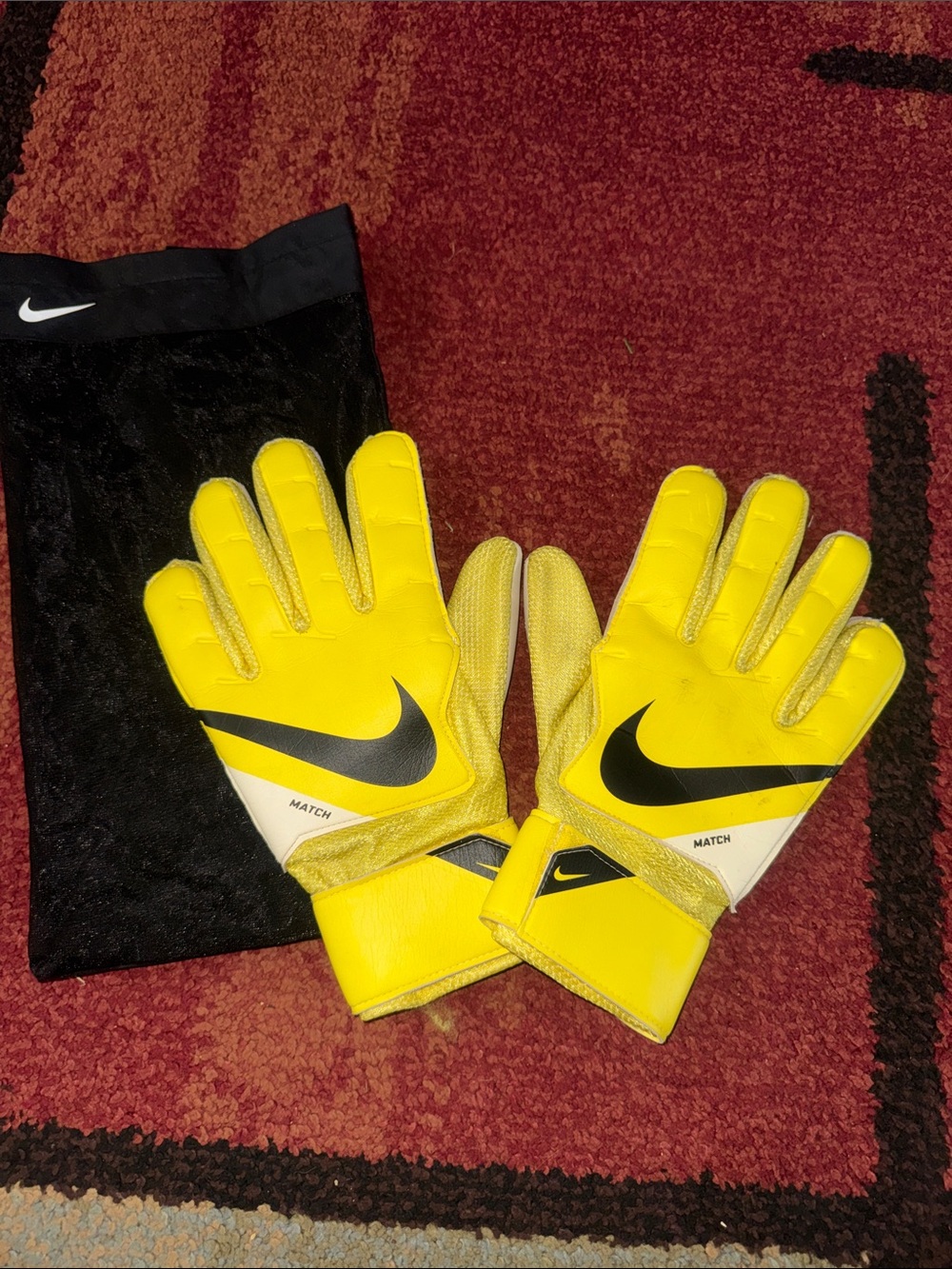 Nike Soccer GK Match‎ Goalkeeper Gloves Padded